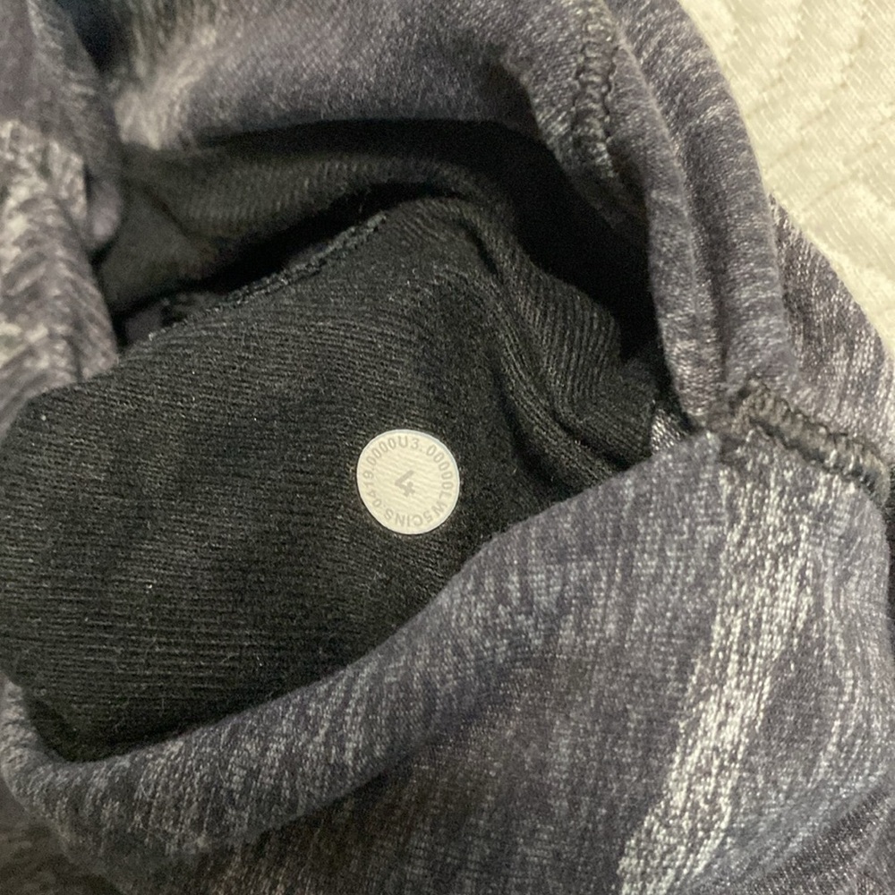 Lululemon Ready to Rulu Pant Size 4 - Picture 8 of 11